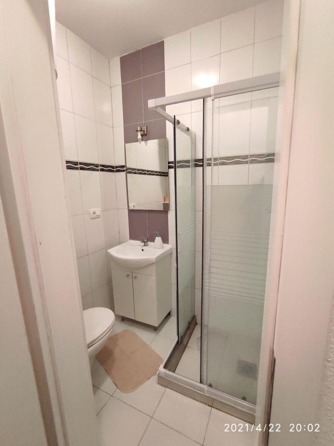 Apartmani Quattro Starigrad Paklenica Eksteriør bilde