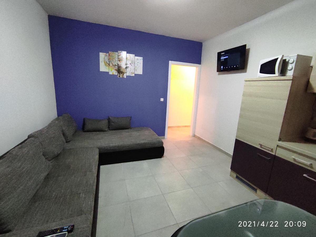 Apartmani Quattro Starigrad Paklenica Eksteriør bilde