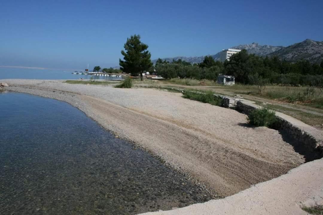 Apartmani Quattro Starigrad Paklenica Eksteriør bilde